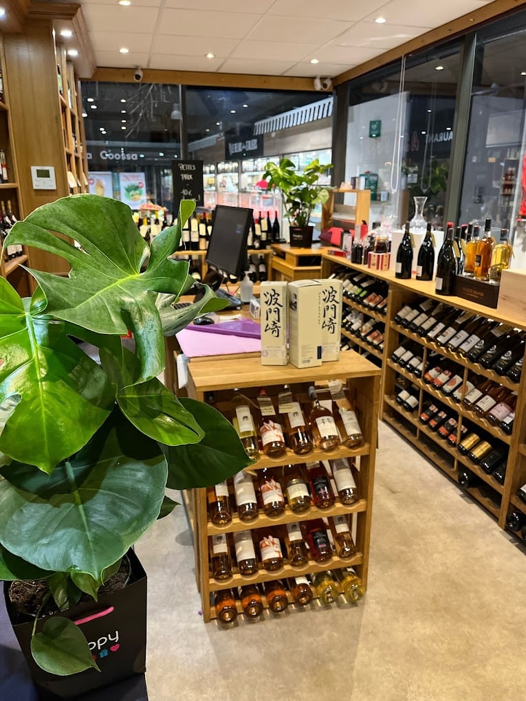 Vins & Accords (Carrières) 3